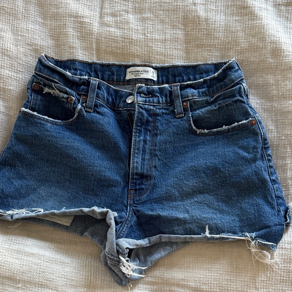 Abercrombie & Fitch The Cutoff Short High Rise